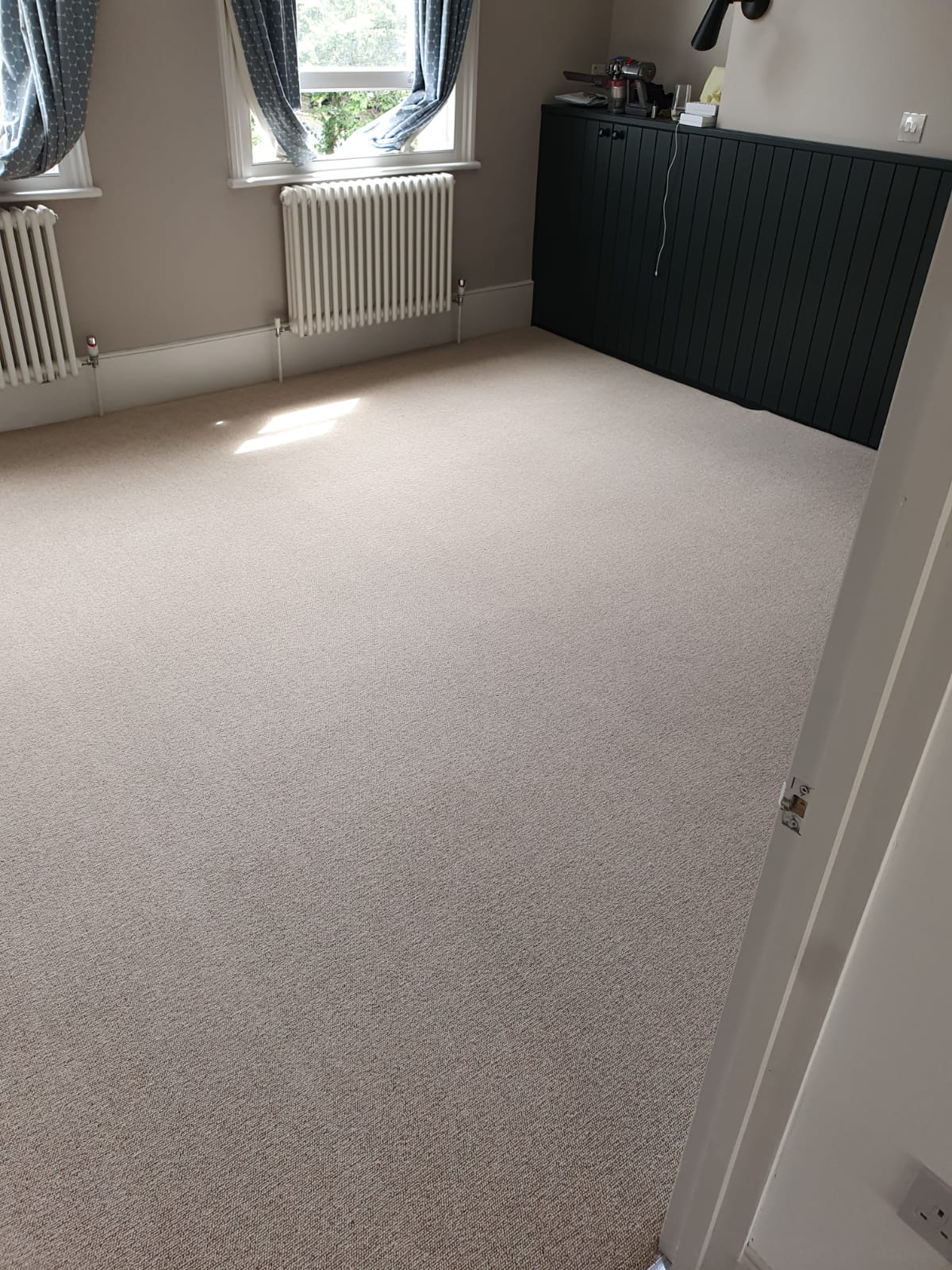 Grey Carpet to Premises in Wimbledon 1