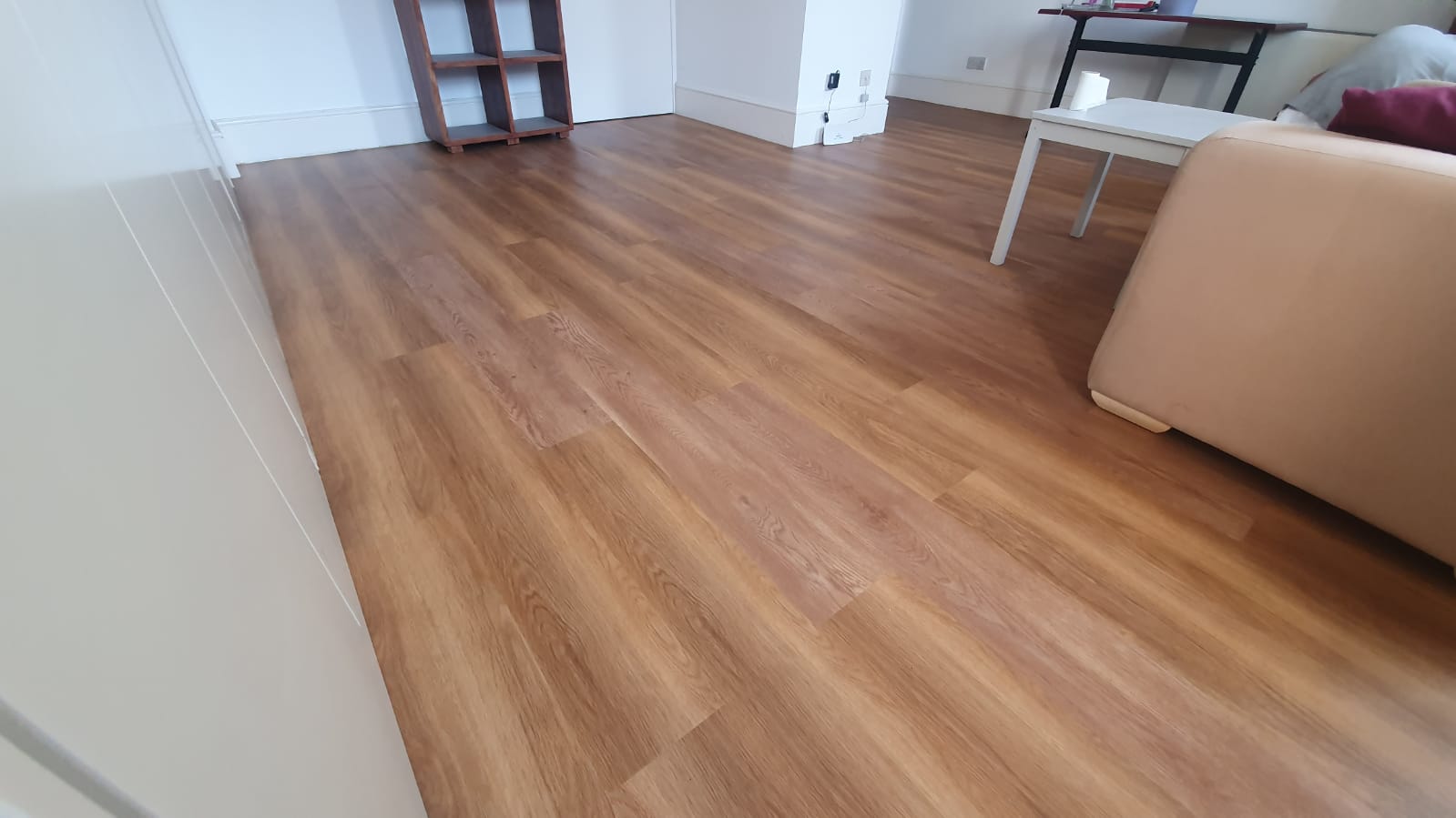 Amtico Spacia New England Oak Vinyl Flooring in Mayfair 3