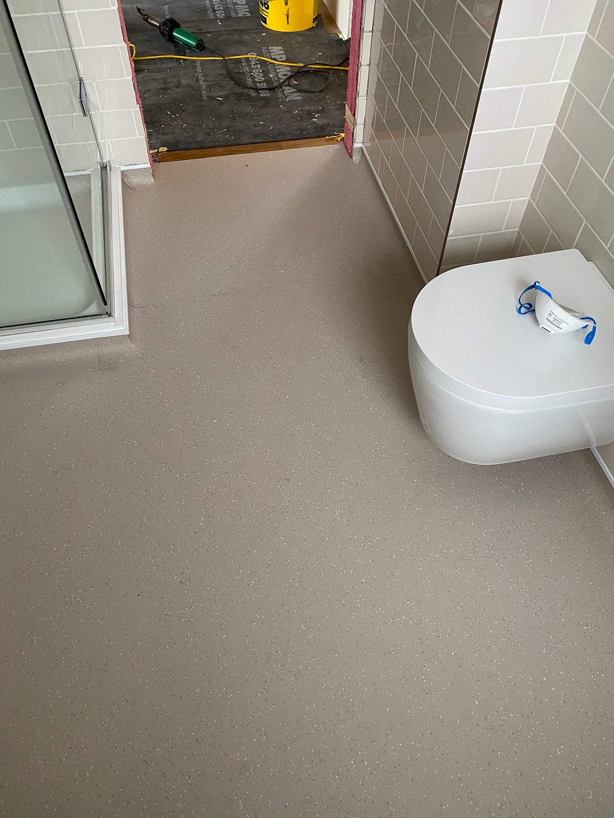 Polyflor Polysafe Verona Marshmallow Flooring in Belgravia 3