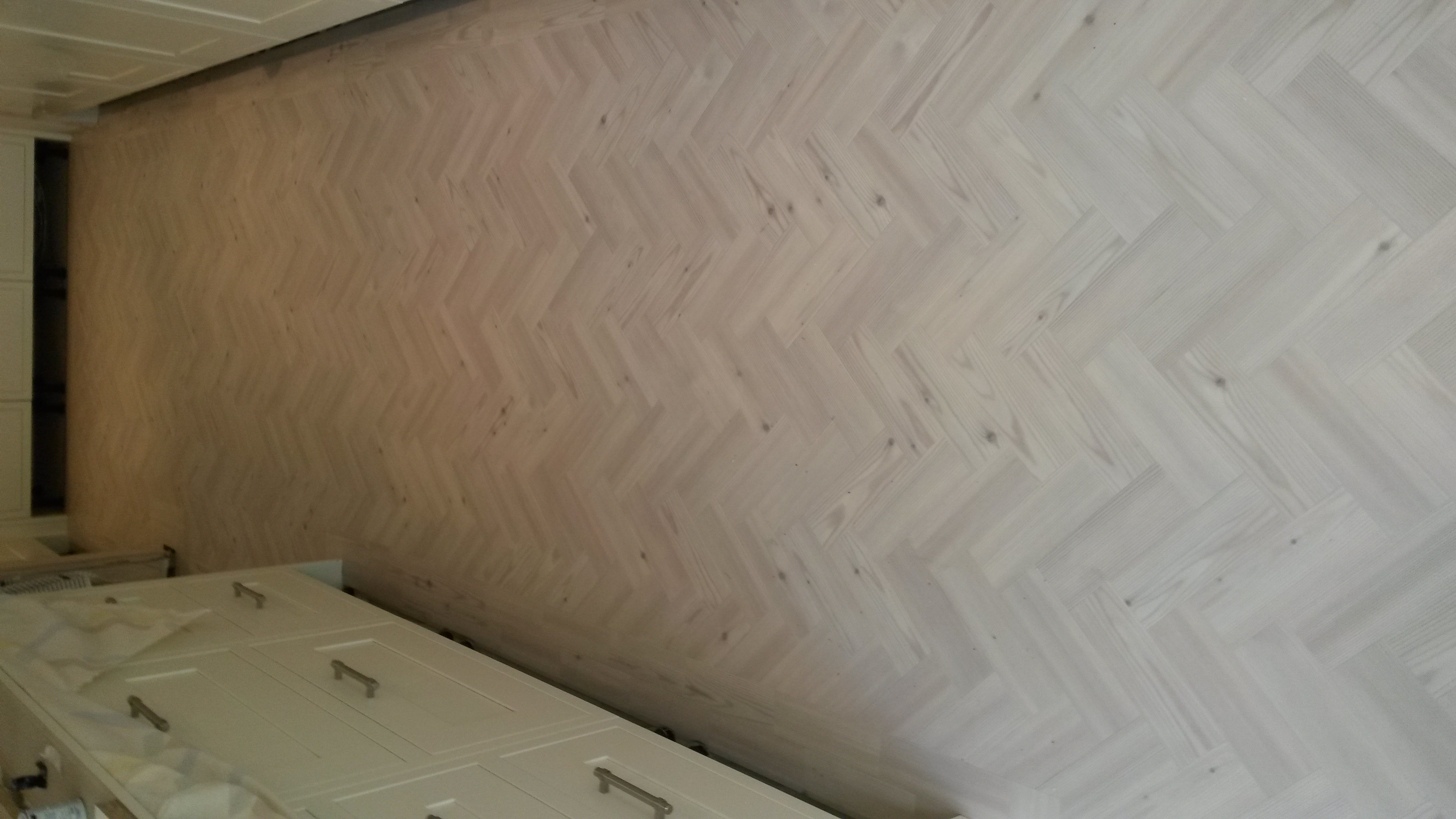 Amtico Signature Chalked Pine In Fulham 2