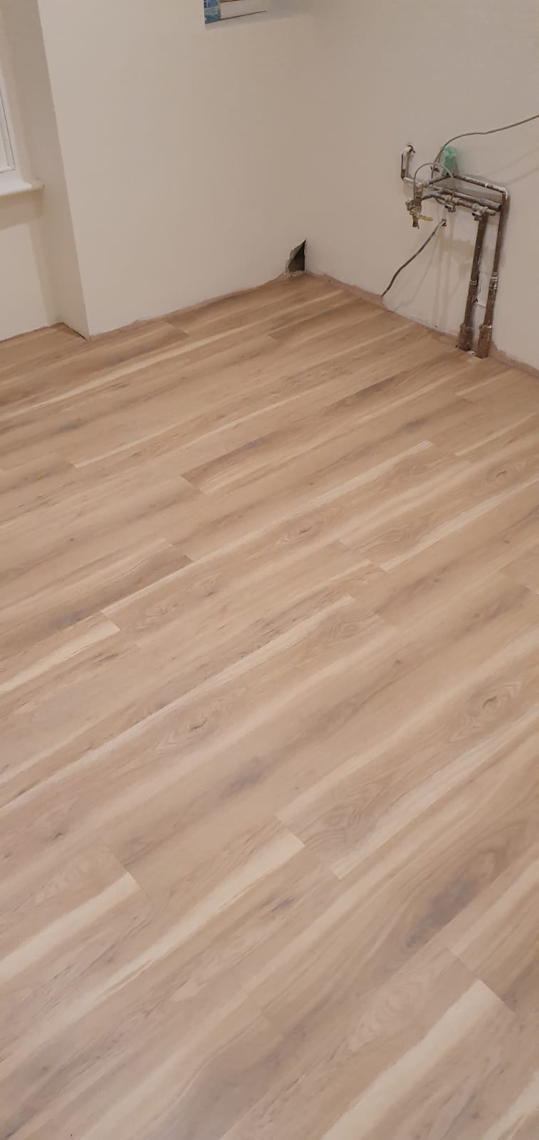 Amtico Spacia Canopy Oak In Mayfair 1
