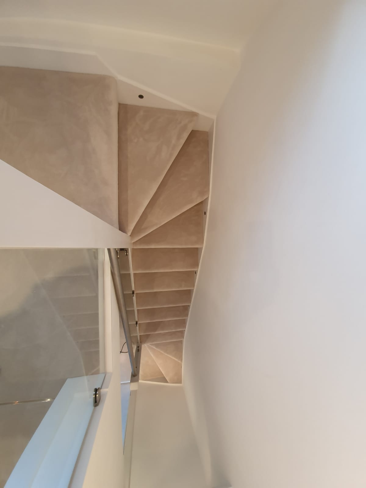 Light Carpet In Marylebone 1