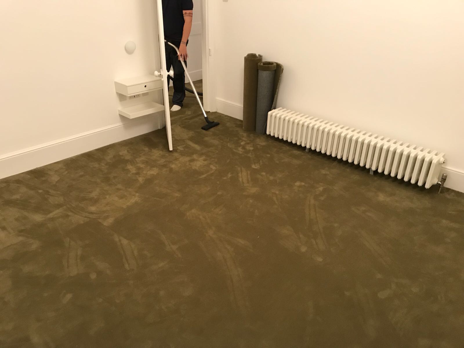 Rols Wool Carpets Castor Plus 322 Olive Green in Borough 2