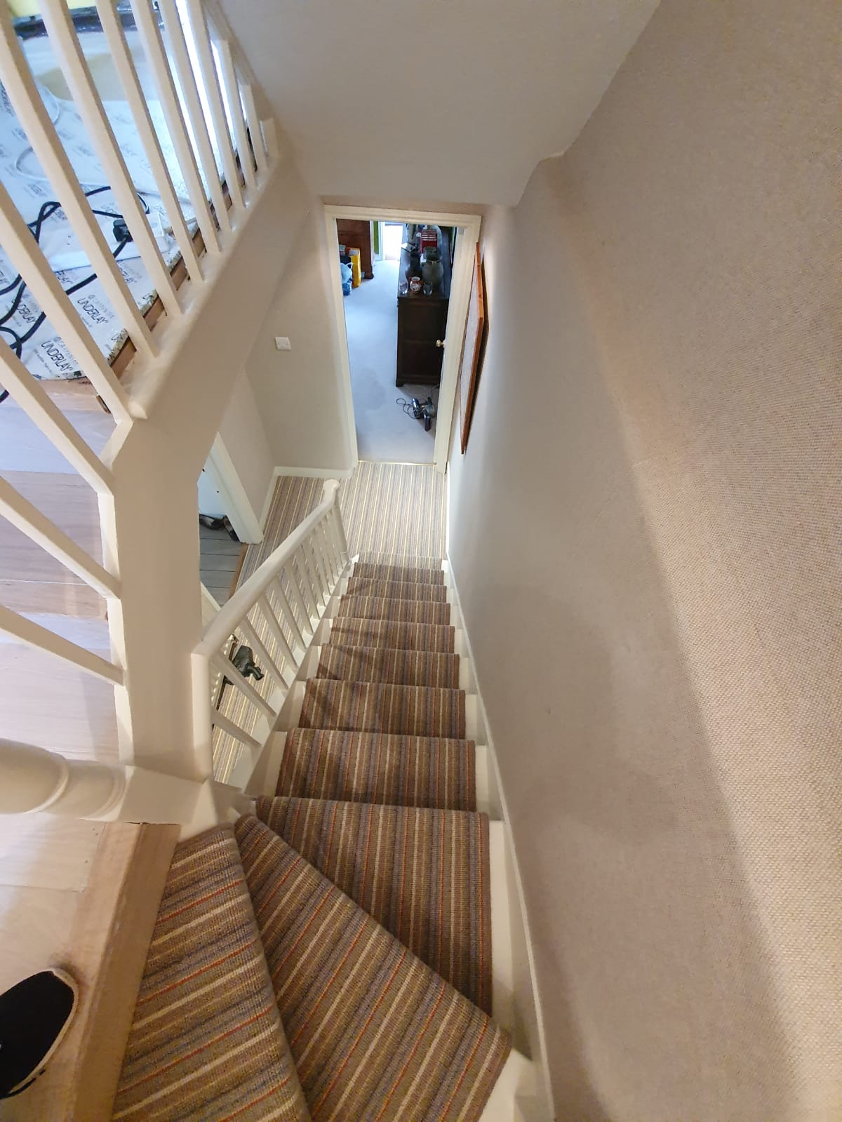 Crucial Trading Mississippi Multi Carpet in Mayfair 2