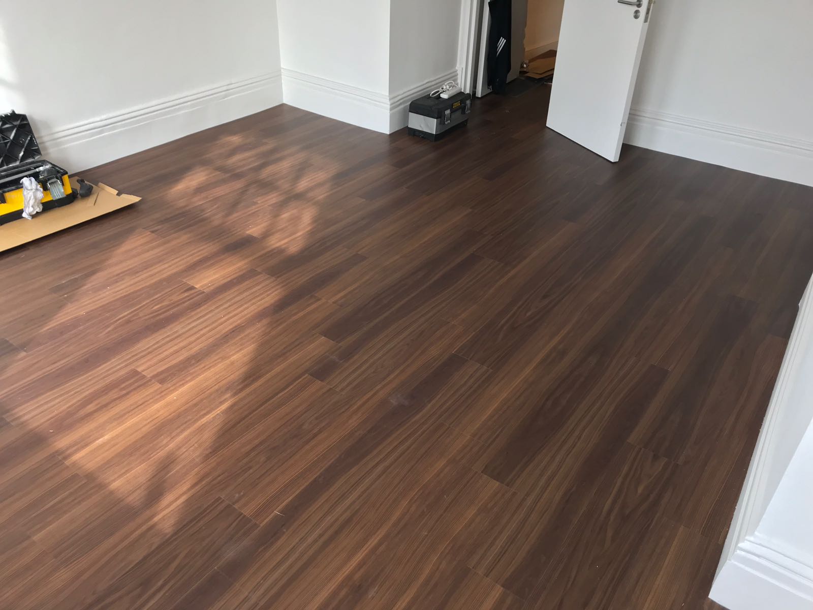 Amtico Spacia Exotic Walnut Installation Notting Hill-1