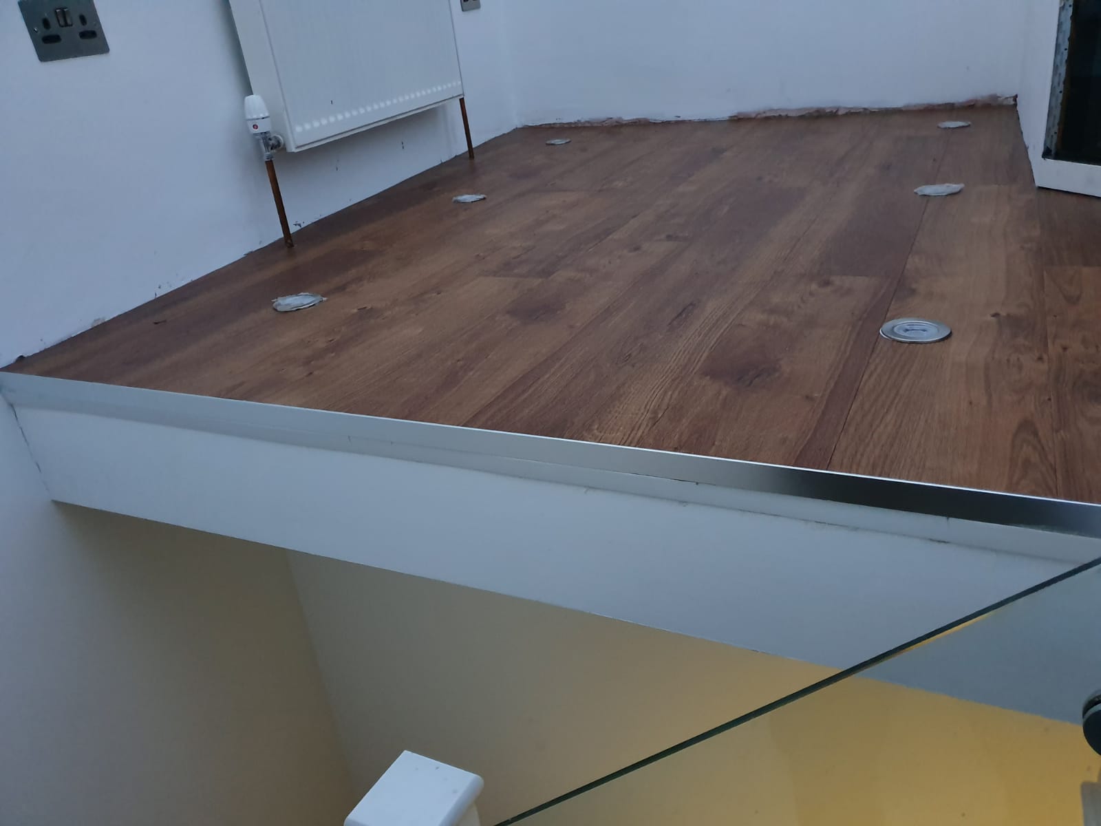 Amtico Spacia Royal Oak Fitting In (2) Richmond-1