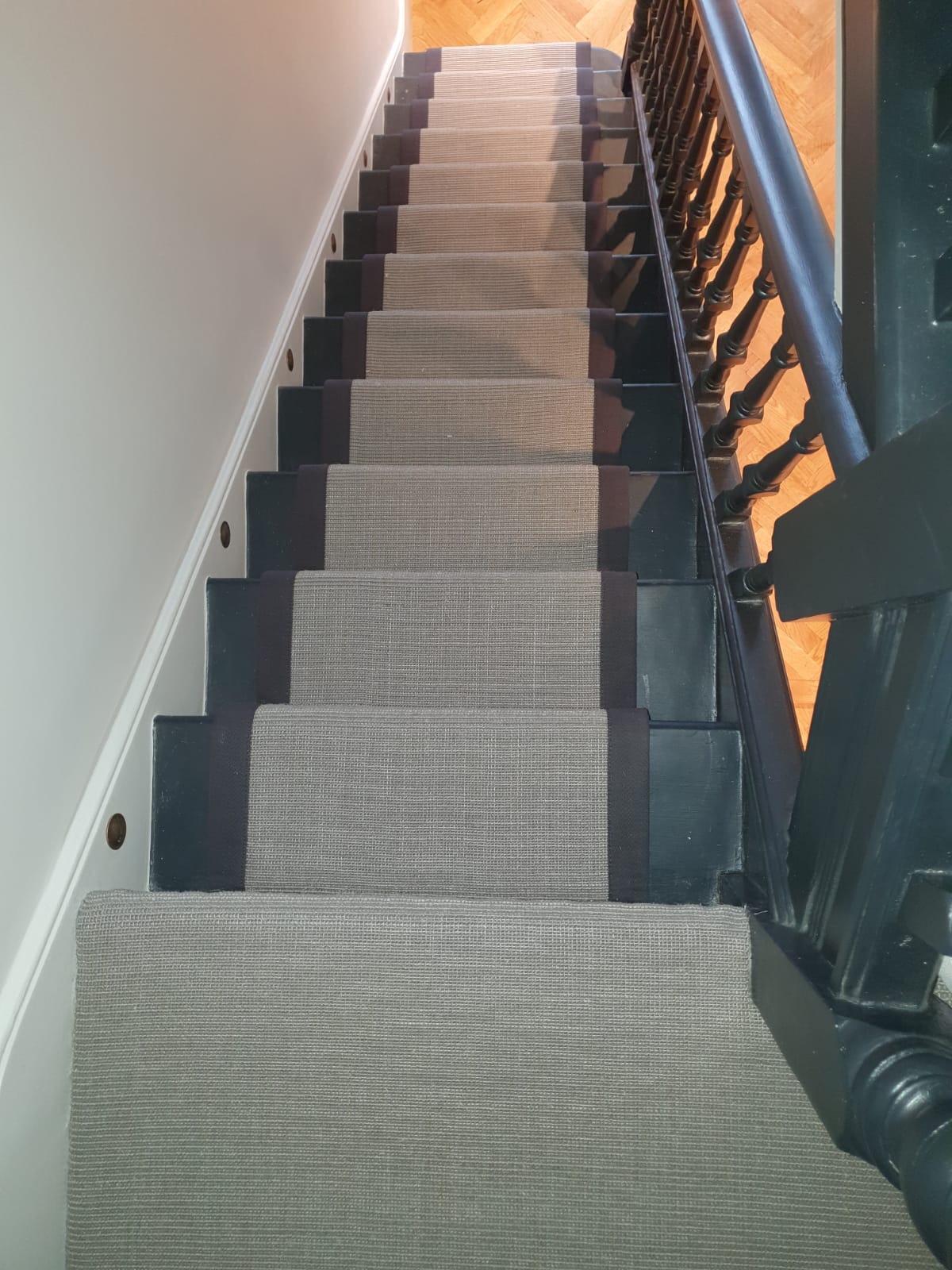Crucial Trading Harmony Boucle Installation In Croydon-1