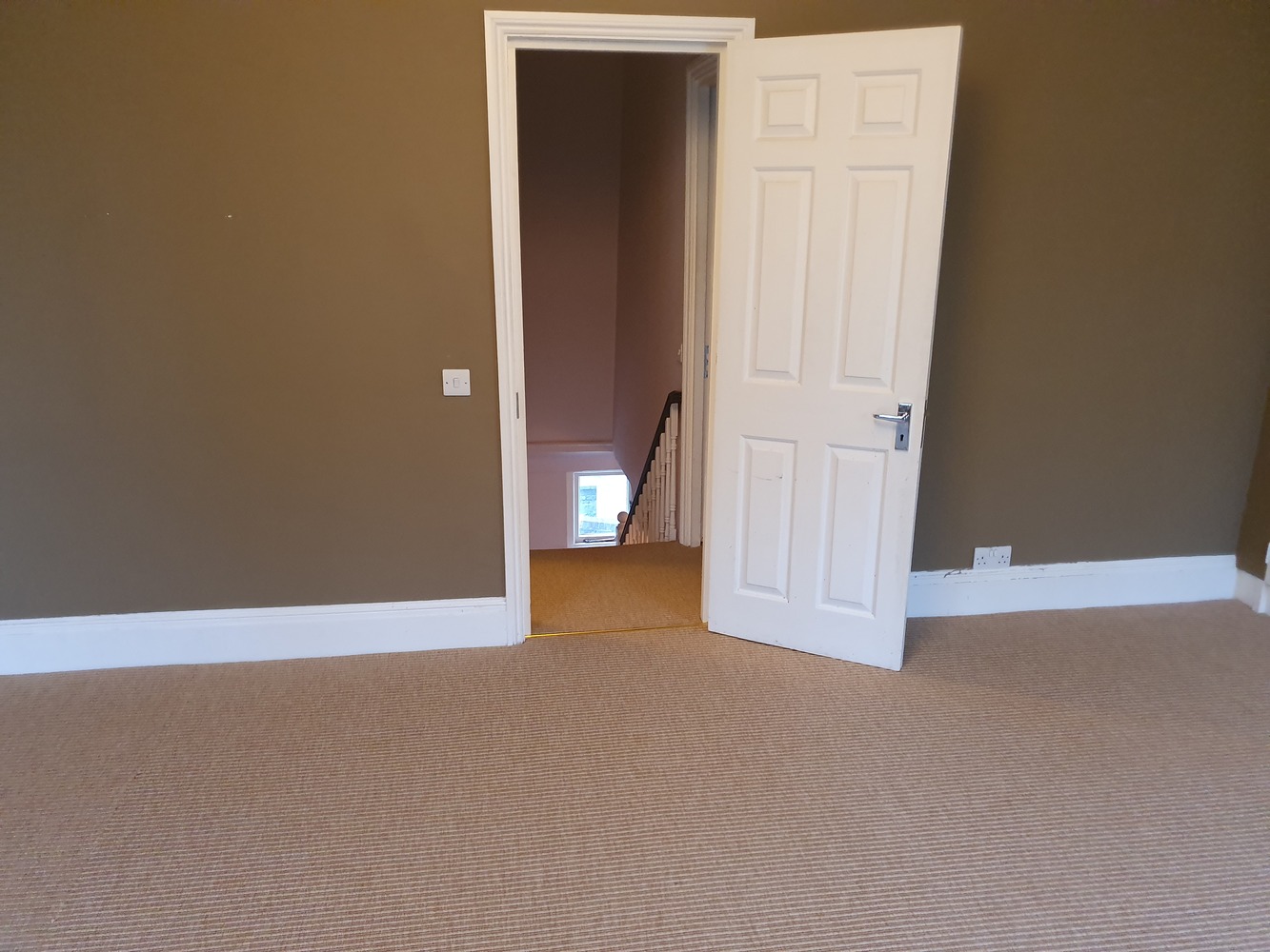 Unnatural Flooring Newport NE6006 Installation In Kensington-0