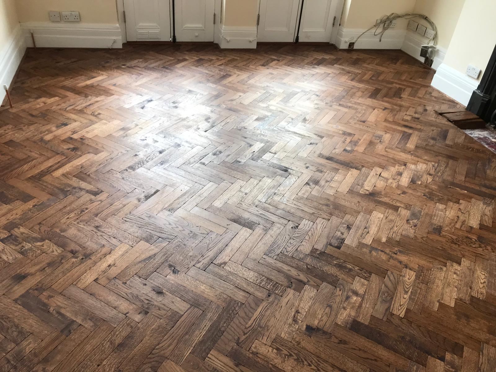 Rovers Flooring Distressed Block Rustic Mix Grade Installation In Docklands-1