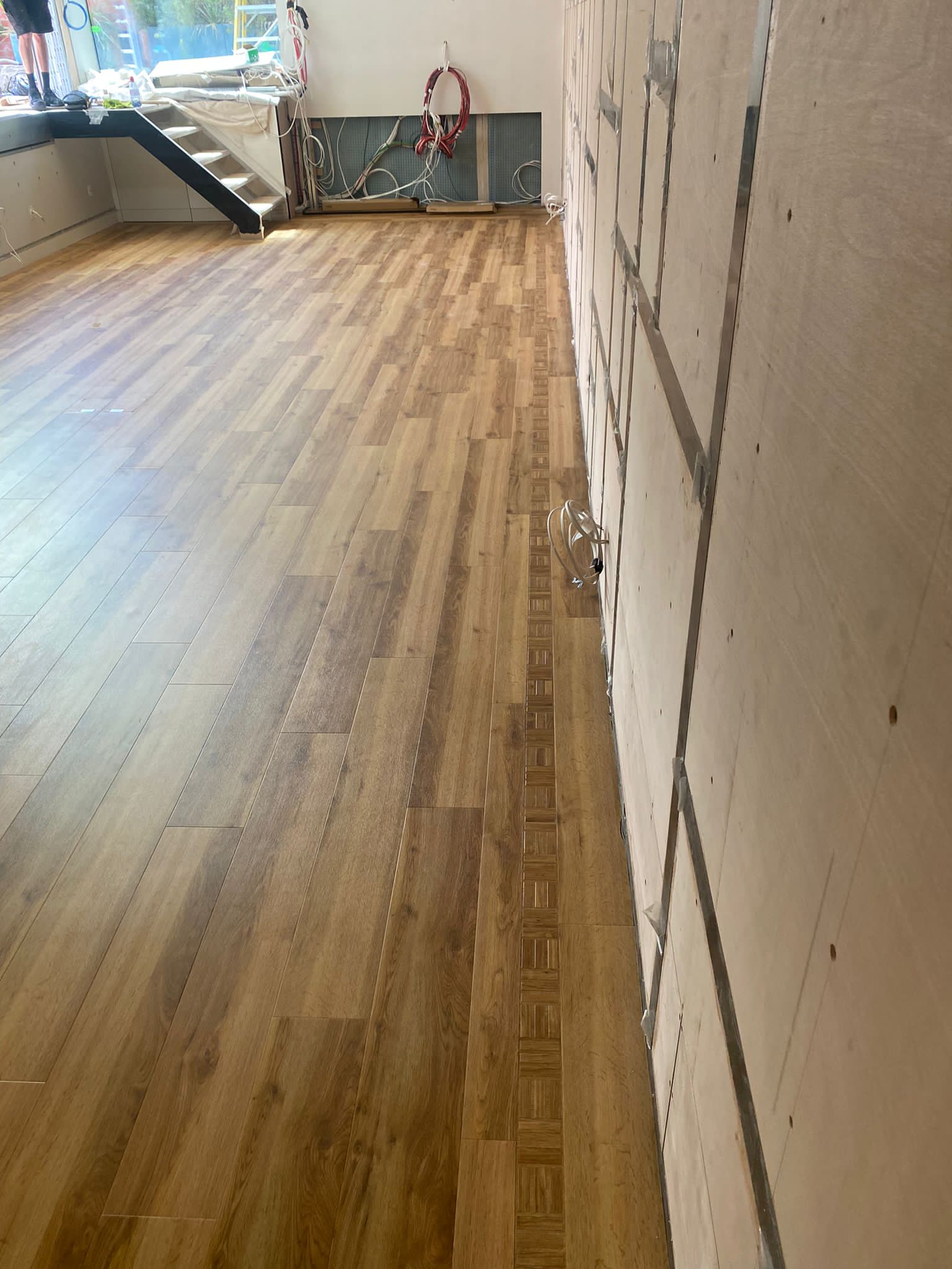 Amtico Signature Classic Oak Installation In Knightsbridge-2