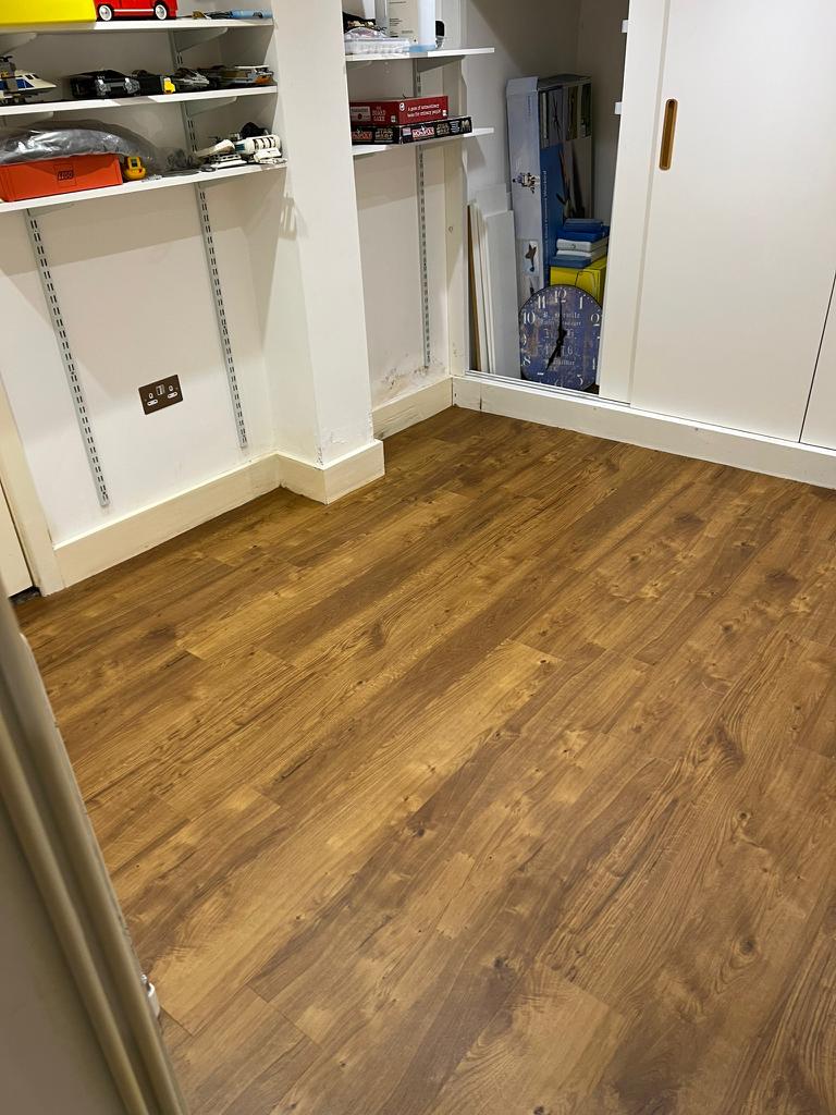 Amtico Spacia Featured Oak installation in Paddington-1