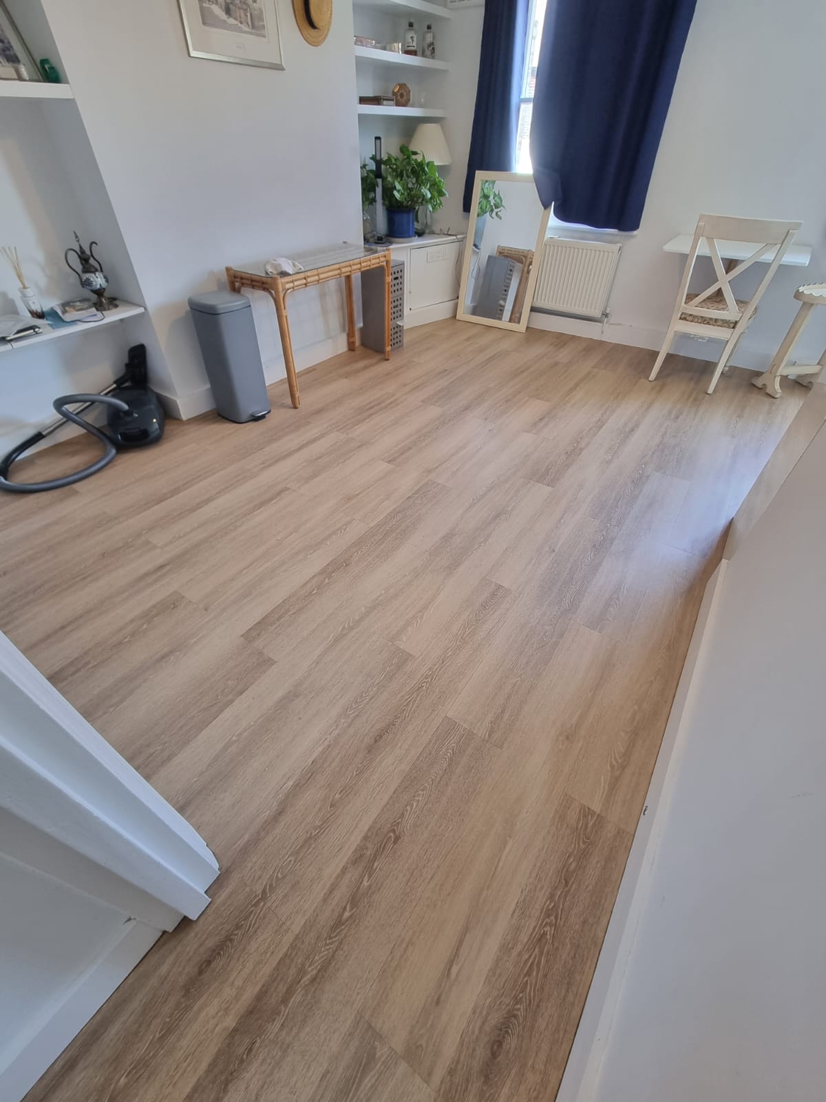 Amtico Spacia Muted Oak instalment in Docklands-1
