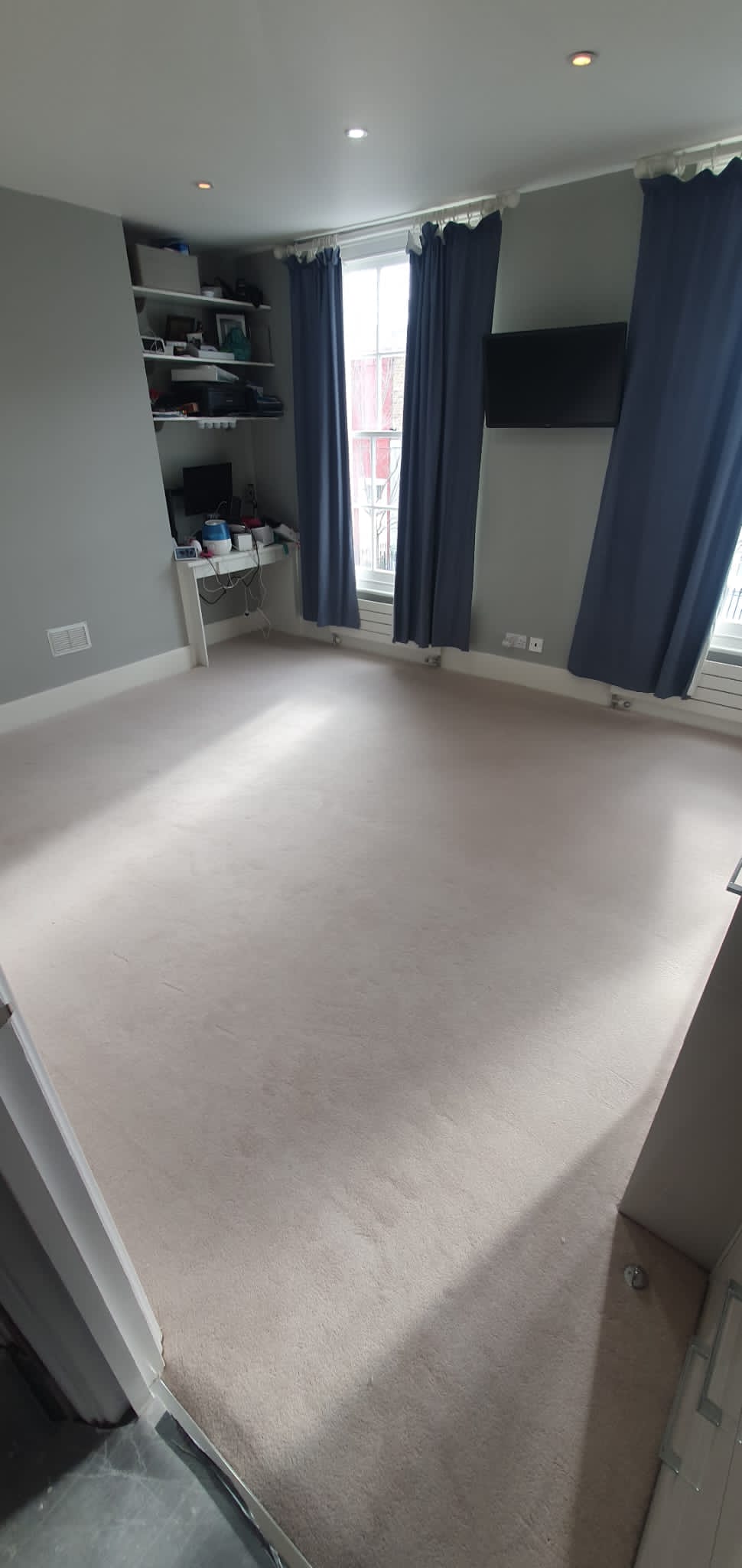 Westex Flooring Ultima Twist Major Parchment carpet installation in Battersea-1