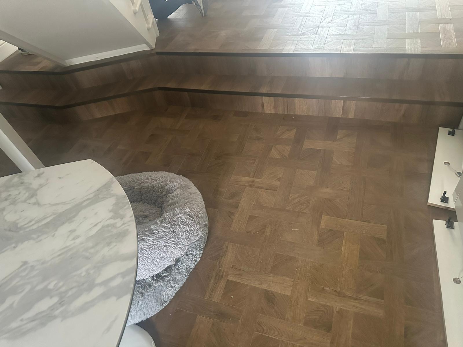 Amtico Signature Brushed Oak fitting in St John's Wood-0