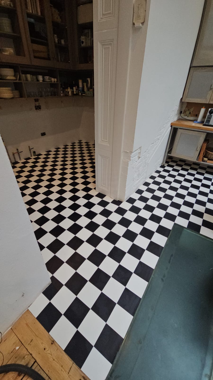 Amtico Signature Chequerboard Black & White installation in Marylebone-0