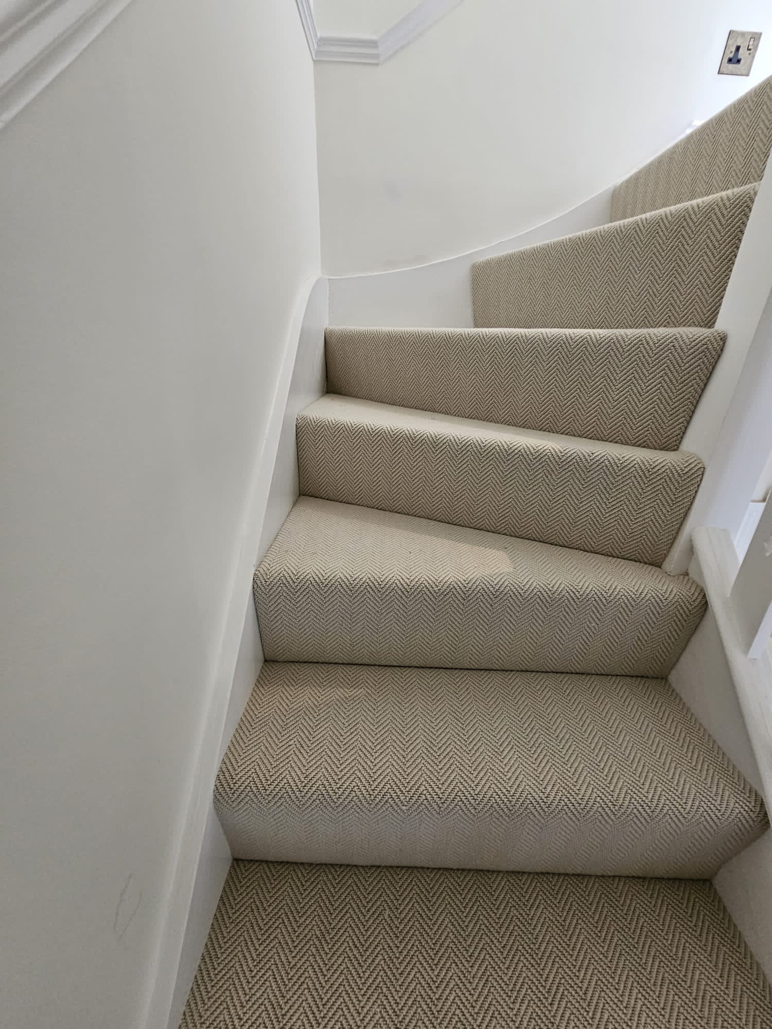 Crucial Trading Alpine Sandy Steps carpet installation in Shepherds Bush-0