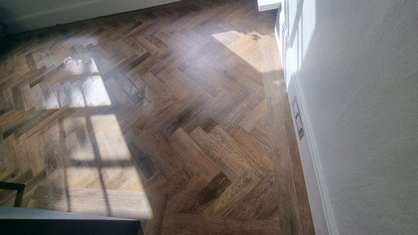 Amtico Spacia Noble Oak installation in Paddington-2