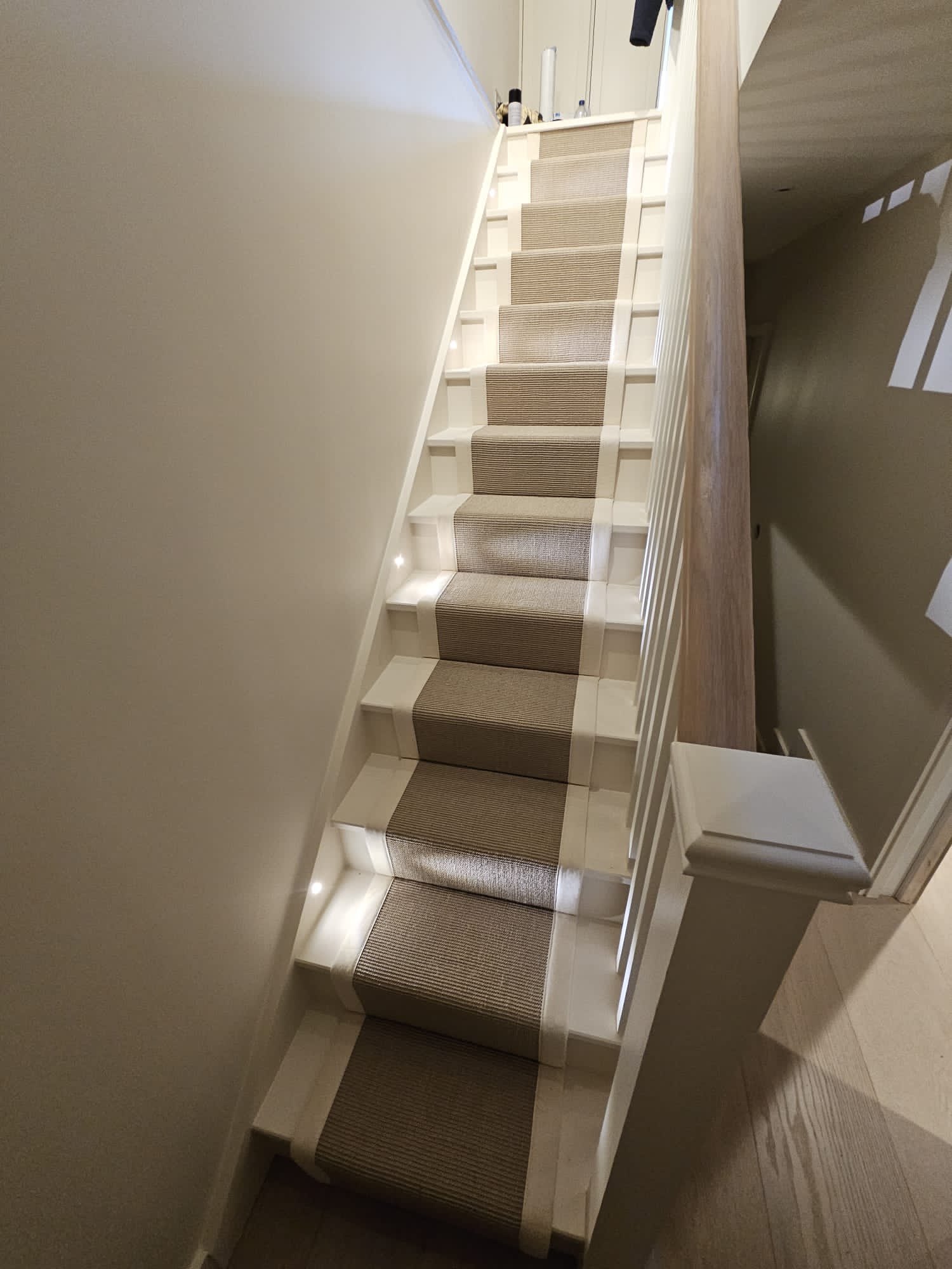 Crucial Trading Sisal Harmony Boucle Moon Frost carpet installation in Earls Court-1