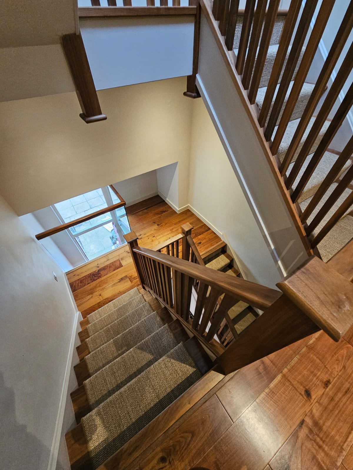 Fibre Carpets Sisal Easyclean Sunstone installation in Hampstead-1