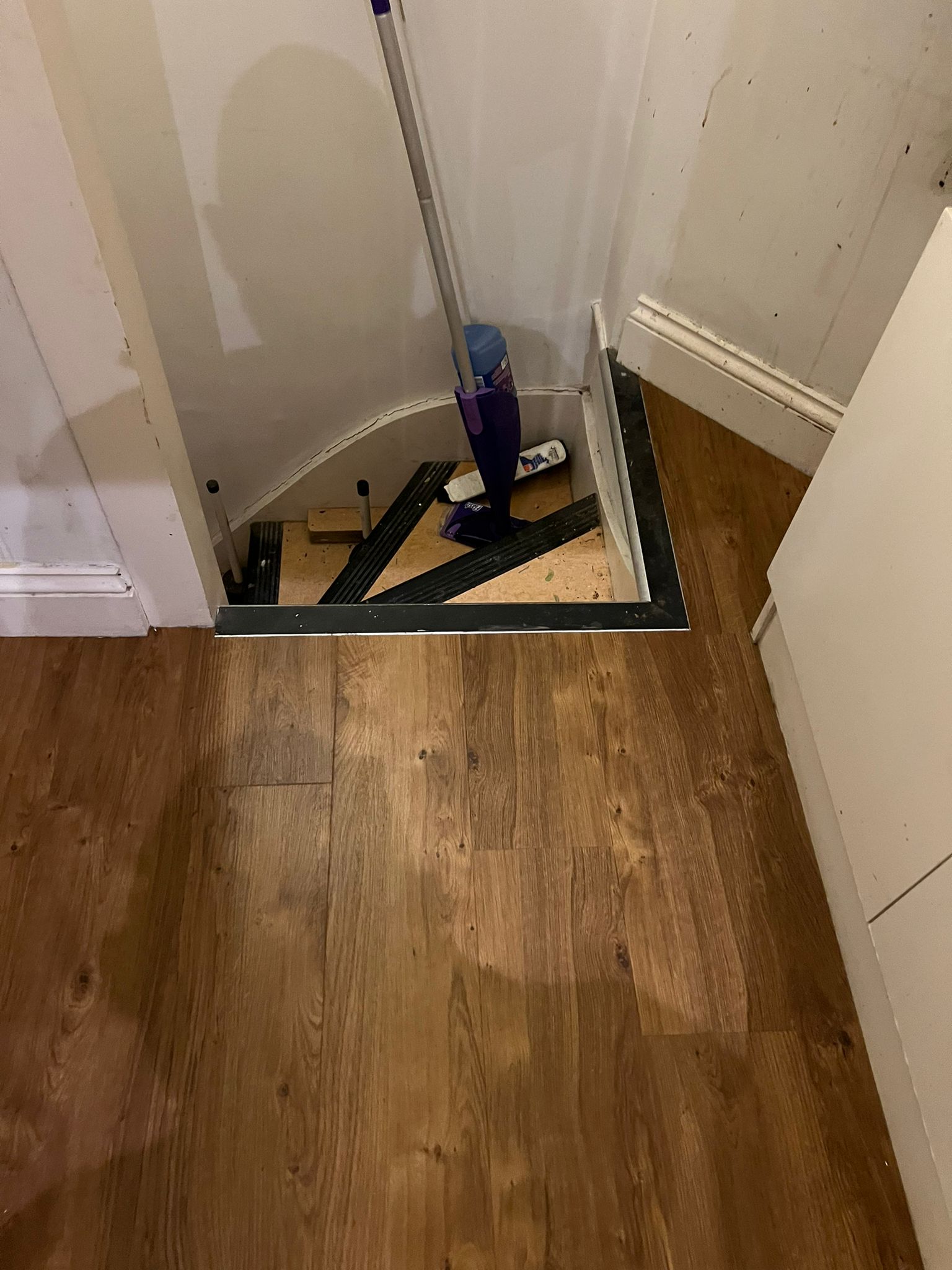 Amtico Form Rural Oak installation in St John's Wood-2