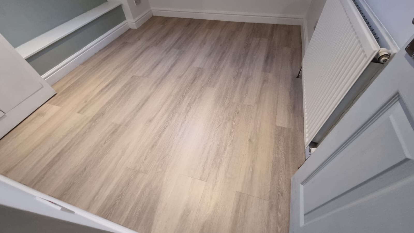 Amtico Spacia Featured Oak installation in Hammersmith-1
