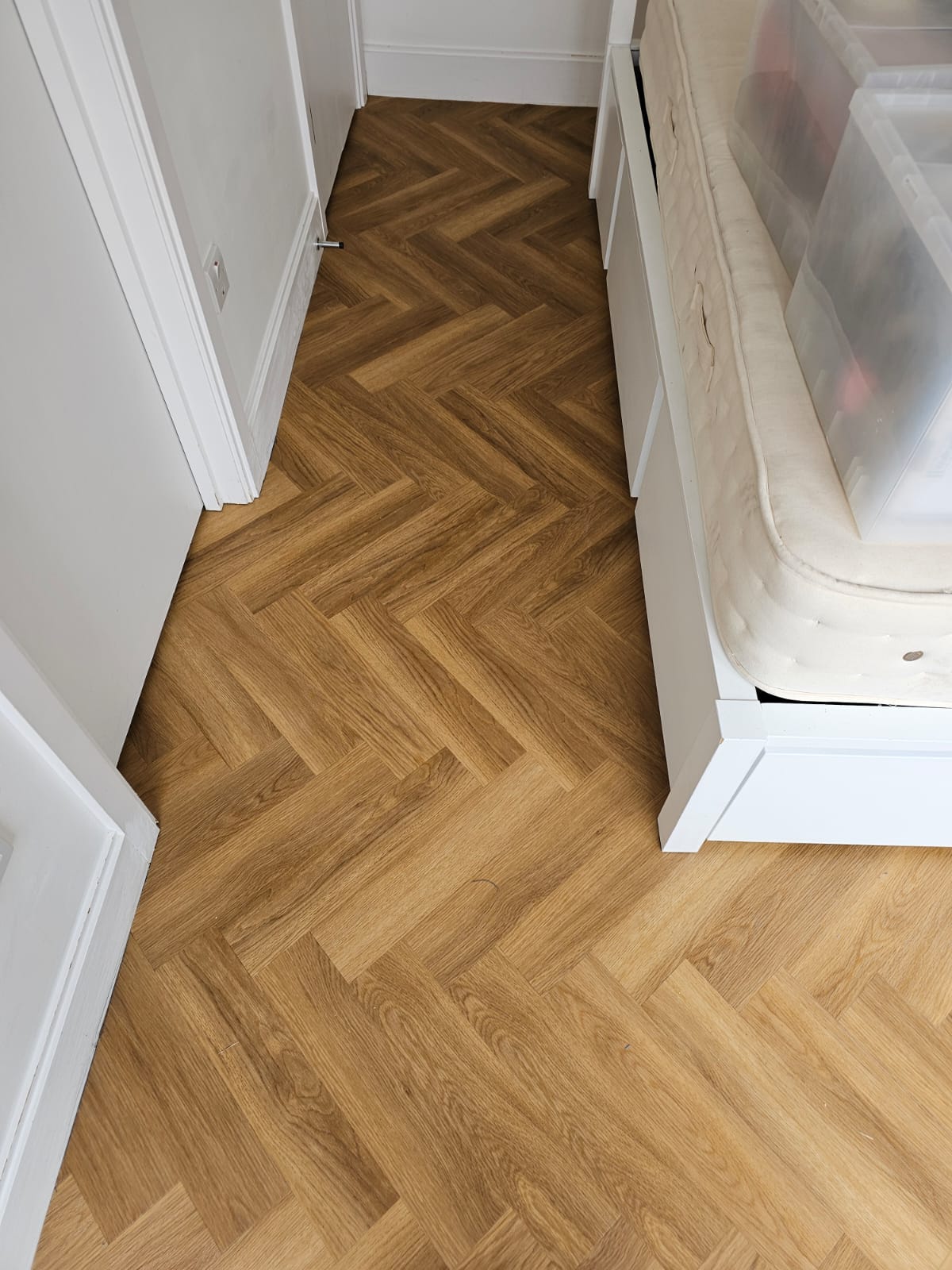 Amtico Spacia Honey Oak installation in Lambeth-2