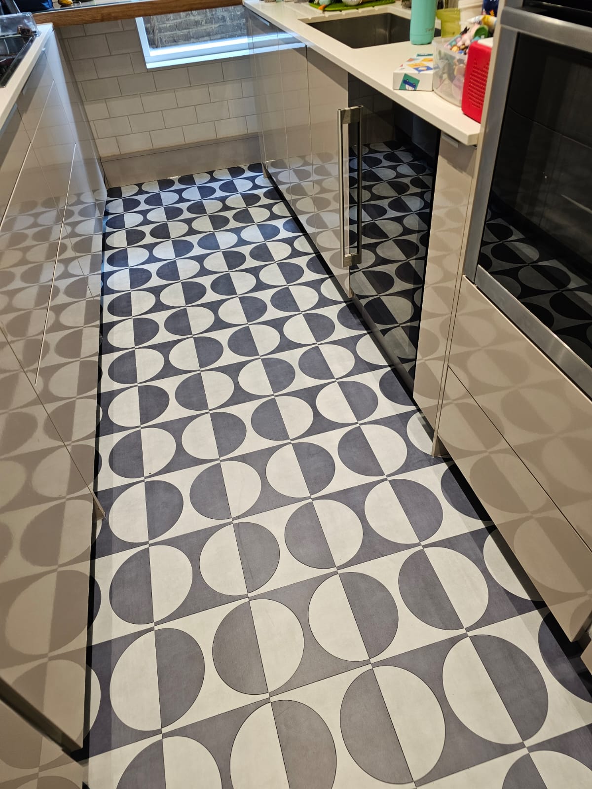 Amtico Signature Designers Choice Lune Small DC560 installation in Islington-0