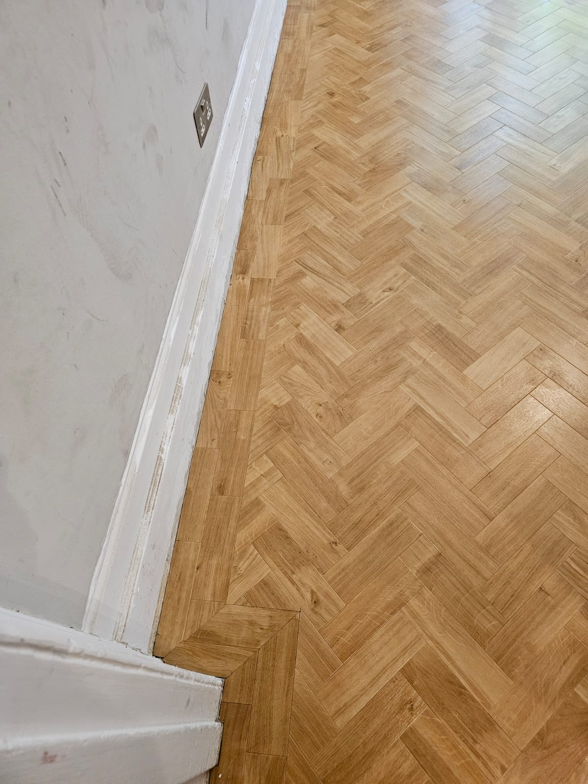 Amtico Signature Golden Oak installation in Chelsea-2
